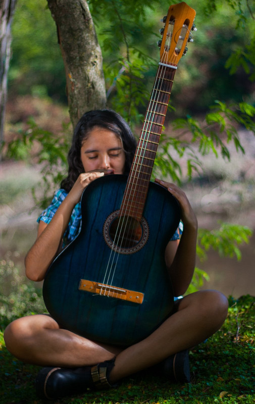 blue-guitar.jpg