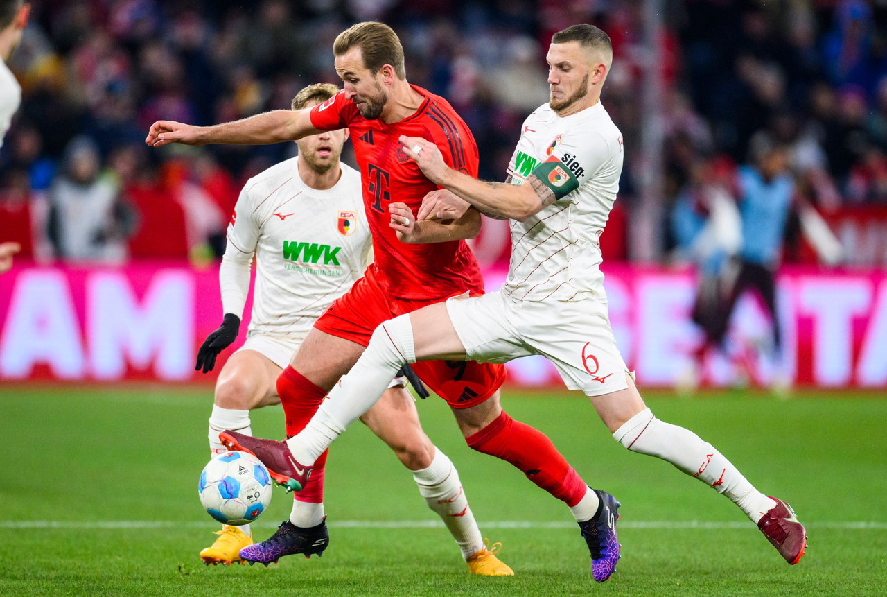 Bayern Munich vs Augsburg, 21h30 ngày 24/01