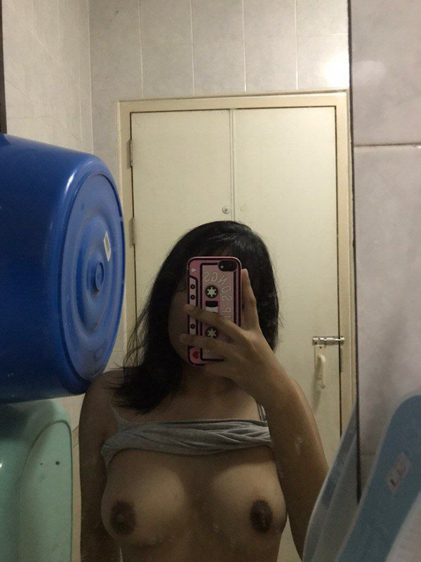 2021-06-12-01-38-30-2