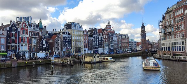 Amsterdam 2023 en pareja - Blogs de Holanda - Conociendo la ciudad, casas danzantes, Rembrandt, Monet, Van Gogh. (27)