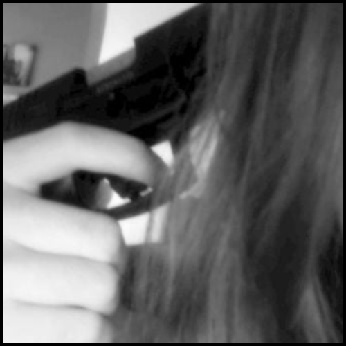 girlfriend - hauntingclaire // cover