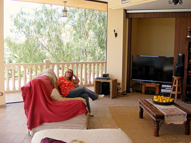 casa-Livingroom-HD.jpg