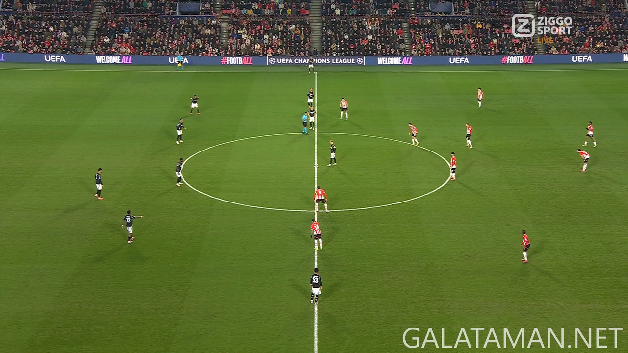 [Image: 03-04-20-50-10-Ziggo-Sport-HD-PSV-Eindho...45-238.jpg]