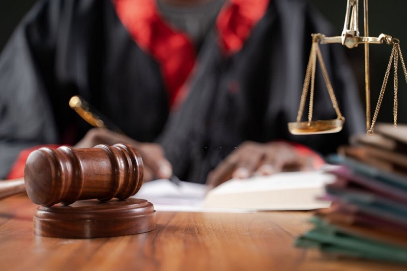 lawyers lawyers