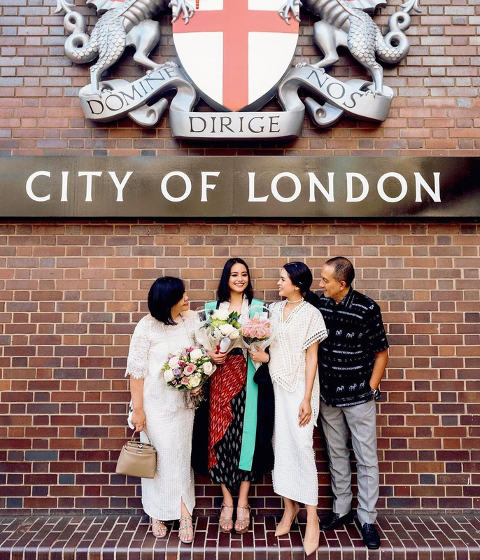 Amanda Khairunnisa lulusan Kings College London