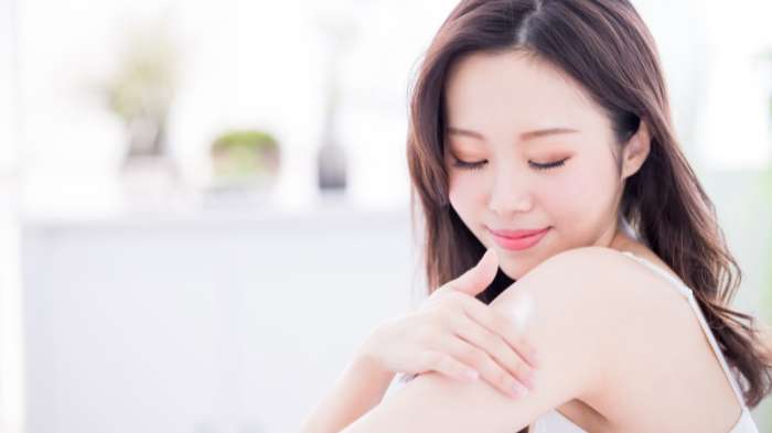 Daily Body Care Routine Steps to Glowing Skin