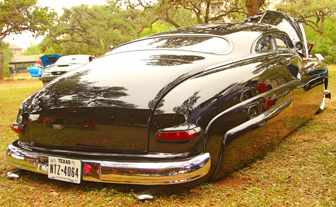 IMAGE: https://i.postimg.cc/D0QyZnWS/Shriners-Car-Show-Fall2020-50-Mercury-2.jpg