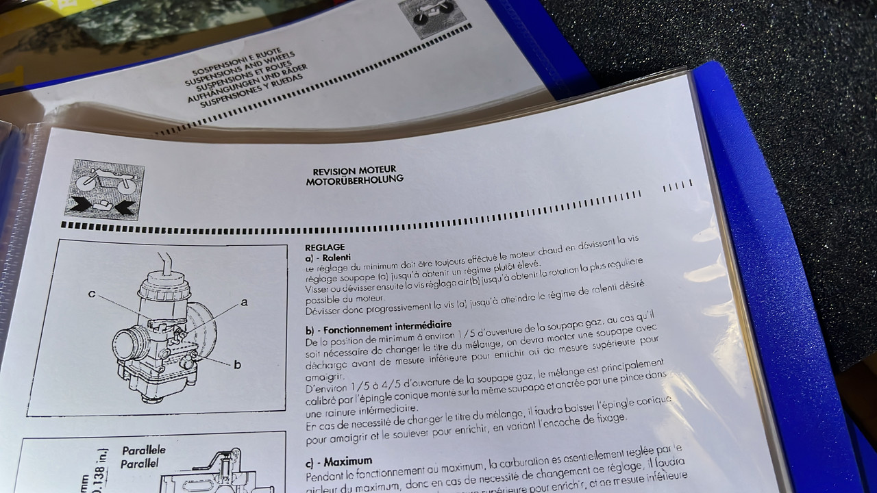 D0FF2E7D-2FE1-4AD8-938E-7DEDA5C0CF2D