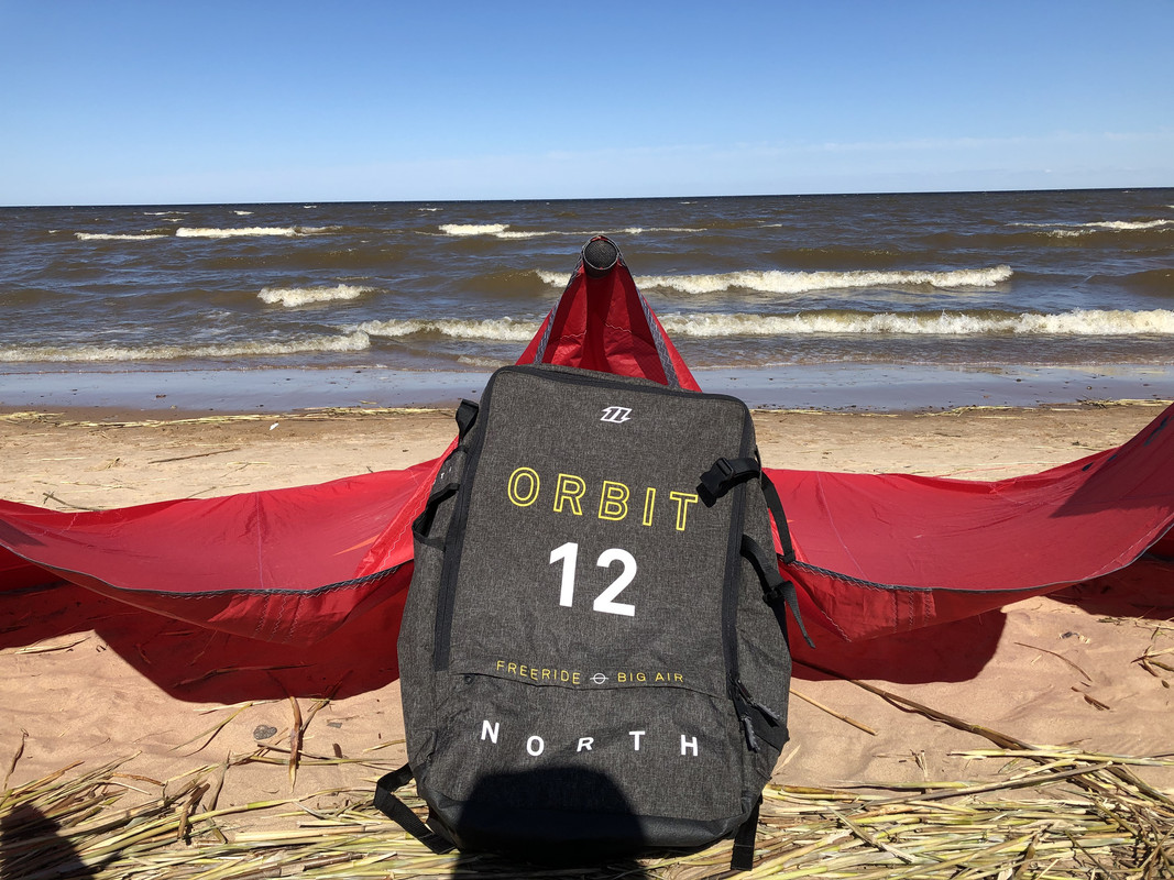 8F6B0391-99D0-47F0-A661-3988446F3304