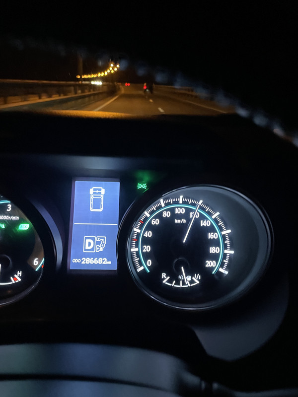 210829E8-B323-4DA1-AF5B-85E4486E0191