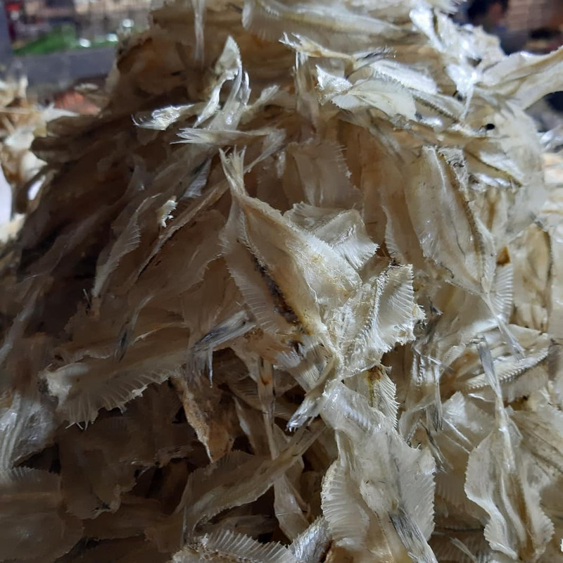 Ikan asin memiliki aroma menyengat.