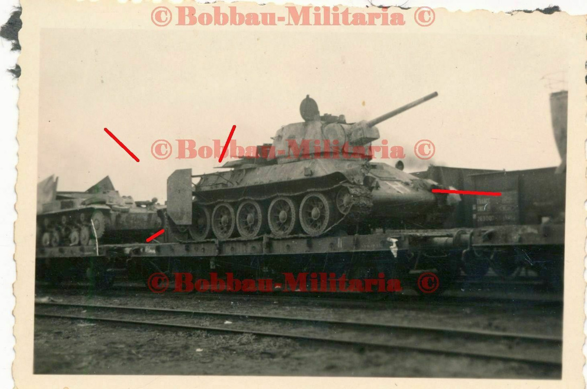 Odessa 1944 T-34 Beutepanzer Truppen-Umbau Ketten-Panzerschürze Kennung H