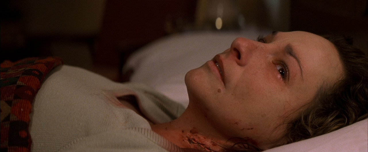 Identity (2003).mkv_snapshot_00.45.41_[2018.02.06_23.45.26]