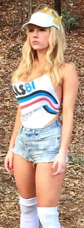 Katheryn Winnick (babe big sky 5ft6 120-125 lb)