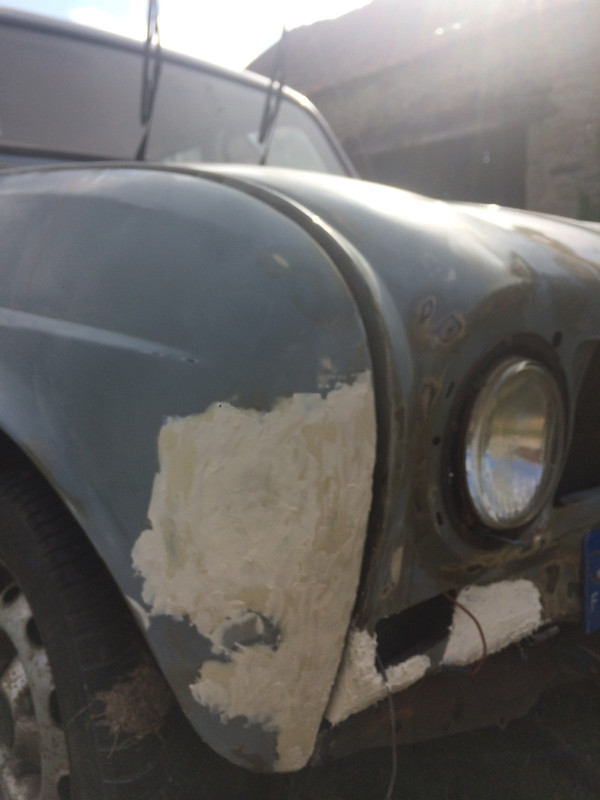 E8EC6211-F9FF-4C05-A8F6-9979918E9775