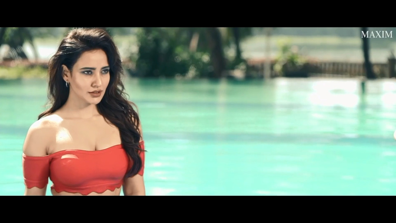 Neha Sharma ultra hot bikini shoot.mp4_snapshot_8.