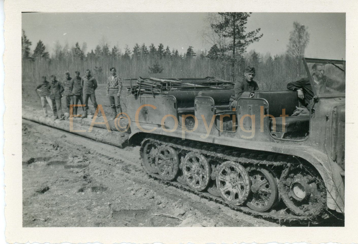 Kämpfe Halbkette Fahrzeug Sd.Kfz. Fot