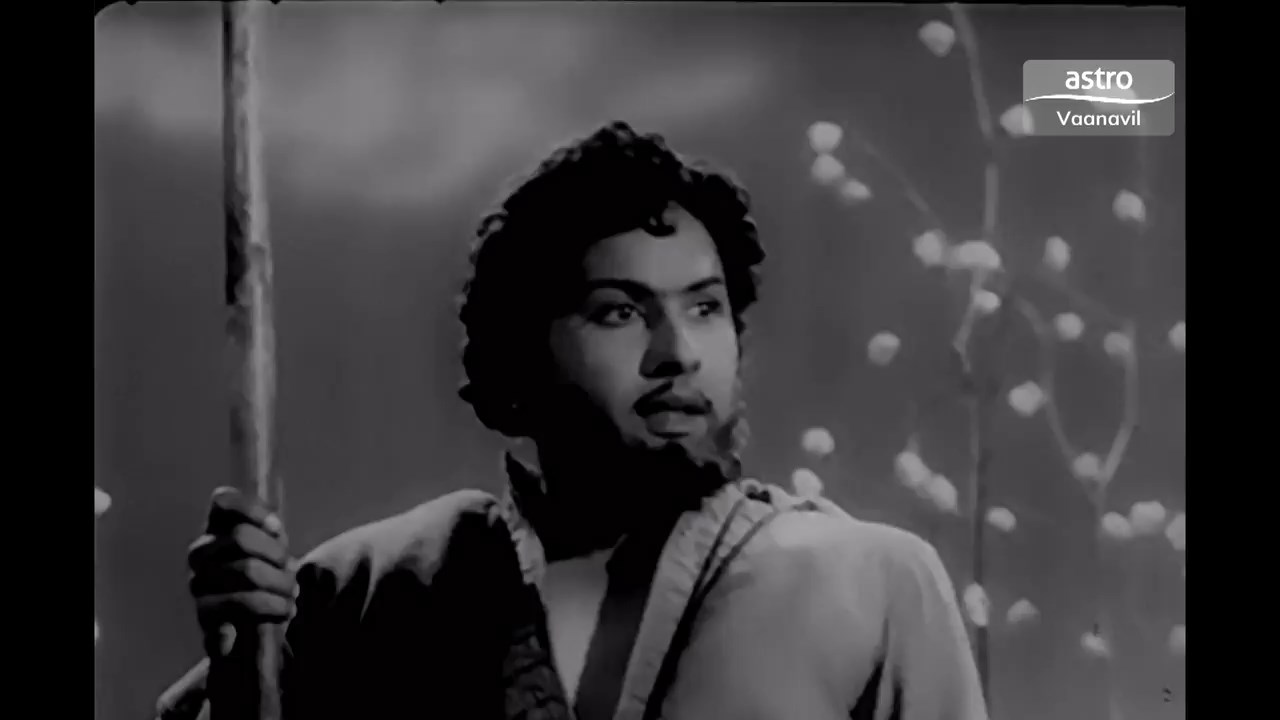 Download Nadodi Mannan (1958) HDTv Tamil 480p 720p