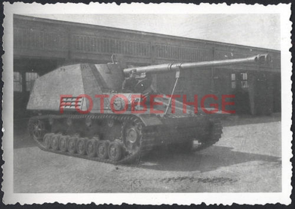 Sturmhaubitze SFL Lafette HORNISSE Panzerjäger