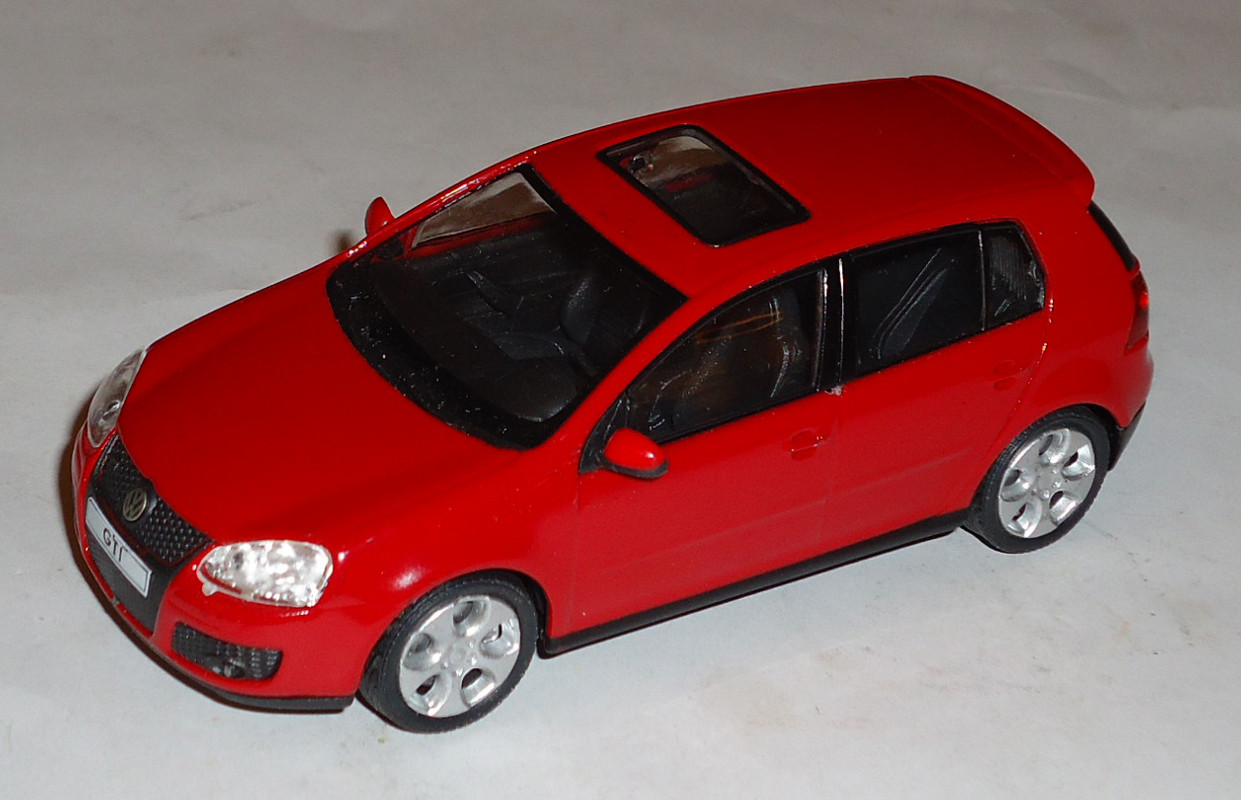 Volkswagen-Golf GTI V