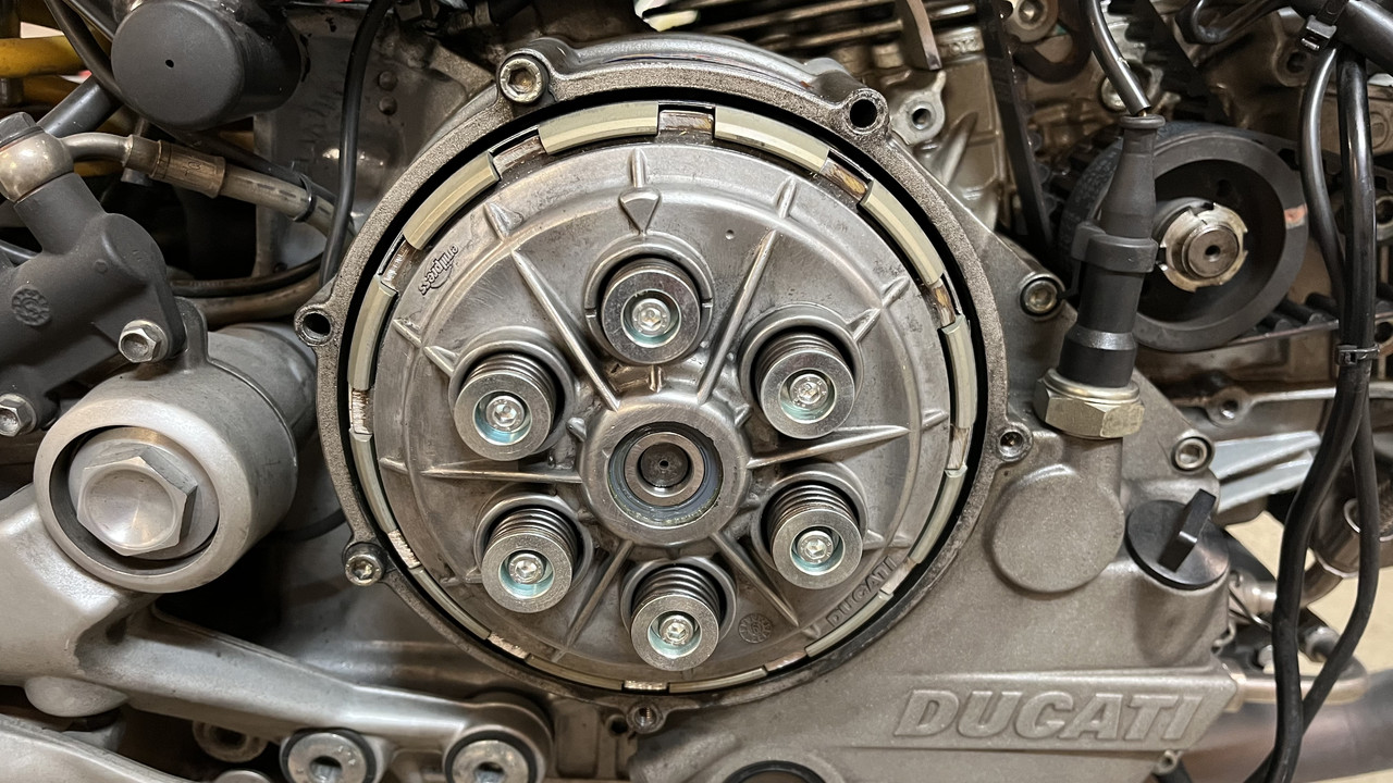 5D3B081A-558D-4683-BAB7-3EA6E94135B4