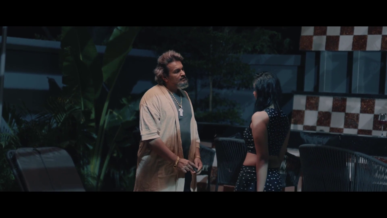 vlcsnap-2025-06-09-22h45m55s279