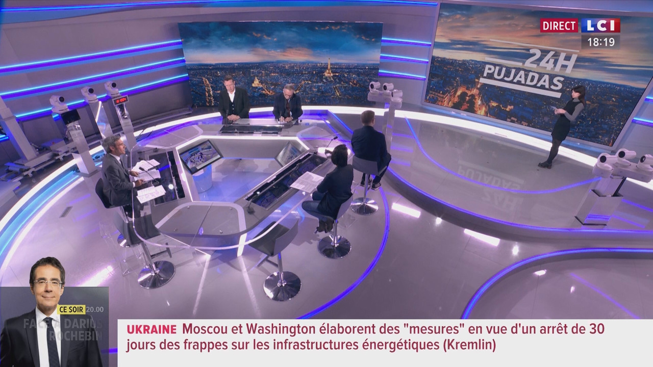 03.25 - 17.00.00 - 24 Heures Pujadas. Débats, reportages et interview....ts_snapshot_00.24.42.371