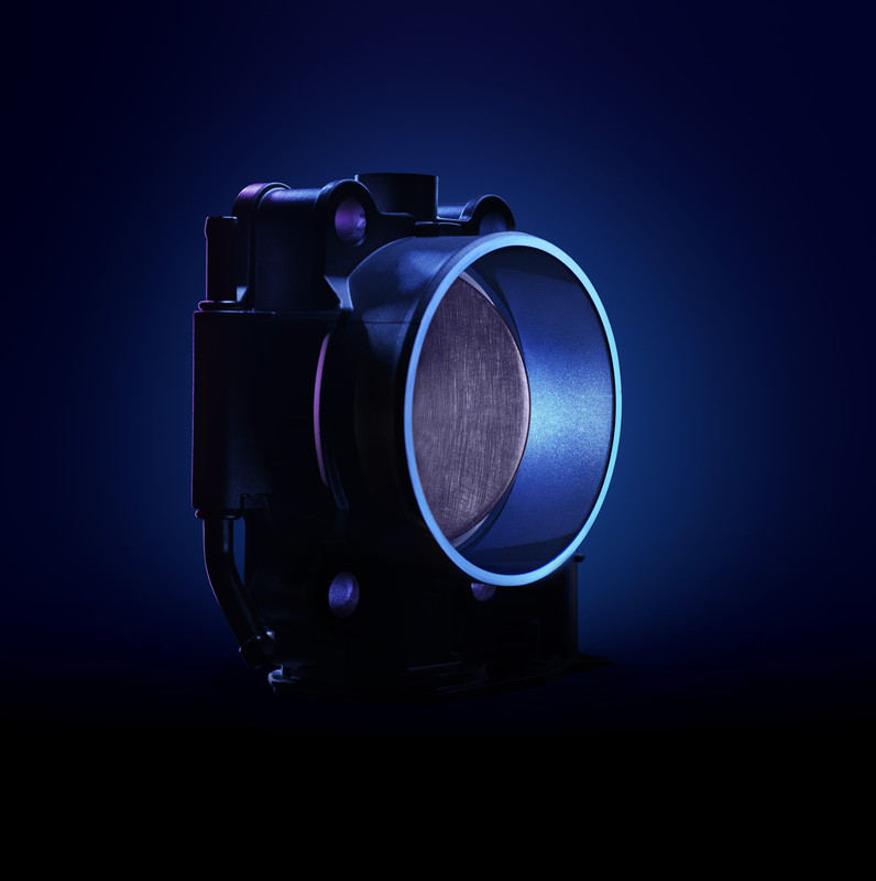 Jaguar_V8_Engine_Throttle_Body_111022