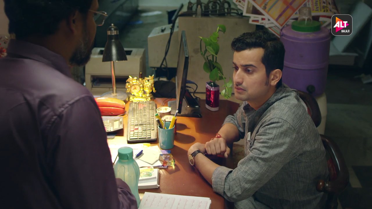 Virgin Bhasskar (2019) Season 1 [Hindi] WebRip 480p, 720p - Complete Screenshot