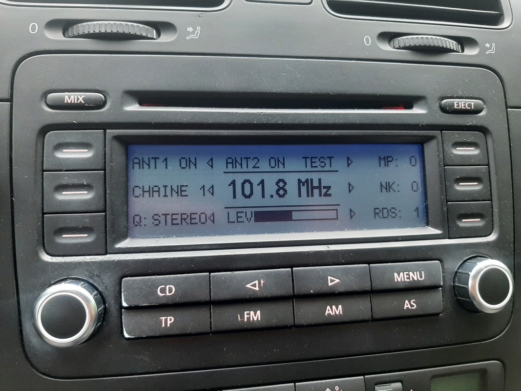 Chaine 1 101.8
