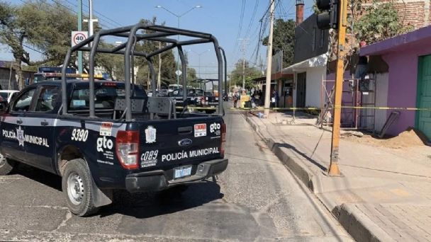 Encuentran el cuerpo de un individuo en medio de un predio baldío de Irapuato