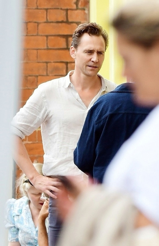 6e14d388gy1hg8chnxk04j21p42mkkdn.jpg