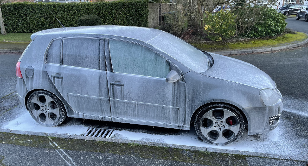 EA741522-EDE3-4D80-A4E5-E5BFFFFFEB13