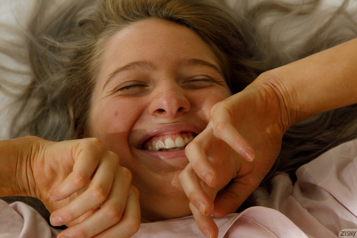 full_062_1287051855094449