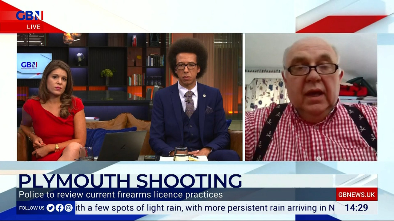 08.16 - 12.00.00 - DePiero & Halligan. What makes Britain tick - the ..._002.ts_snapshot_32.29.156