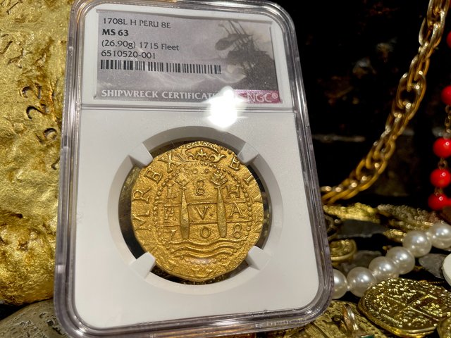 FINEST PERU 8 ESCUDOS 1708 NGC 63 1715 FLEET SHIPWRECK GOLD COB