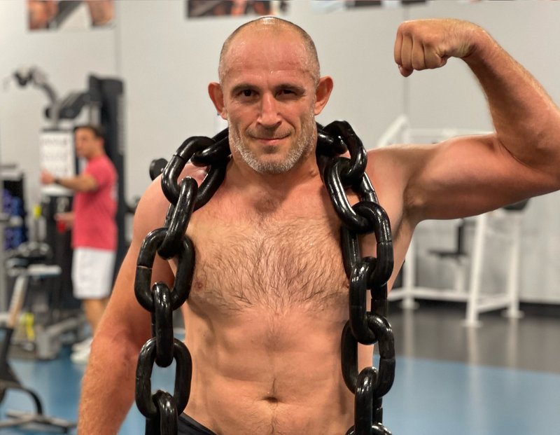 Алексей Олейник: Ще продължа да се бия, защото нямам пари!