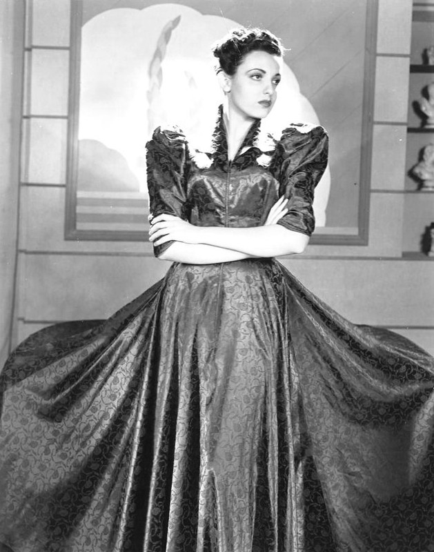 Linda_Darnell_b66