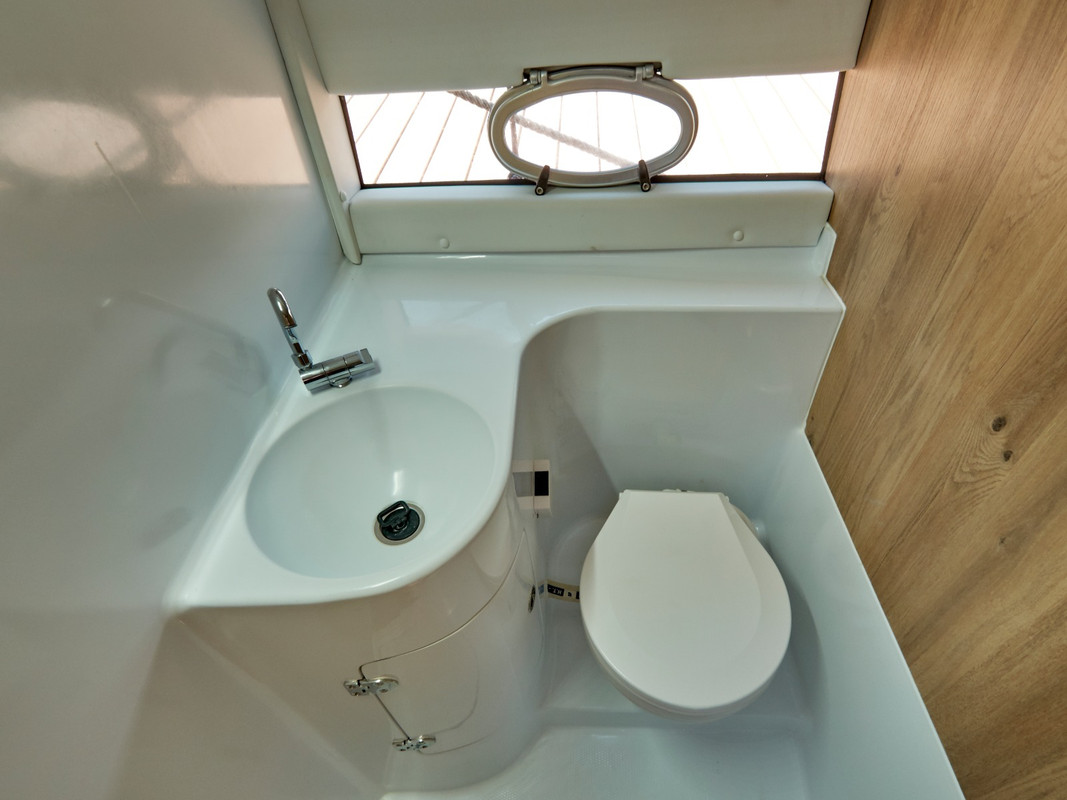 C18C7716-97AB-489F-AAE9-850A15EACD5C