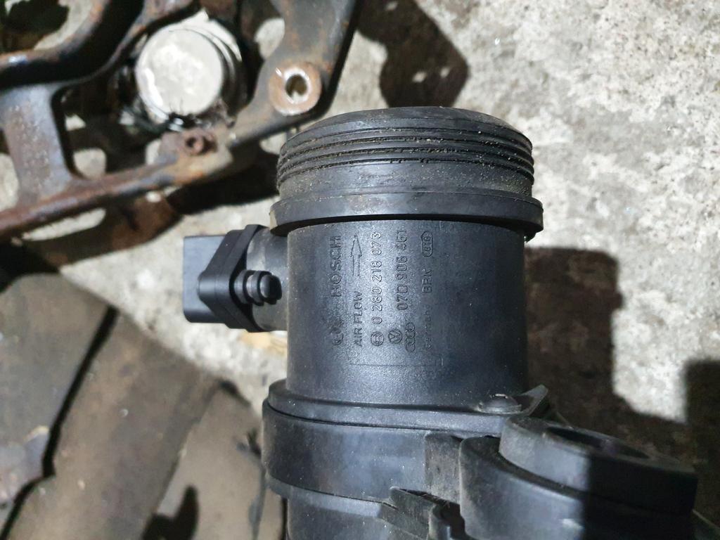 Датчик массового расхода воздуха