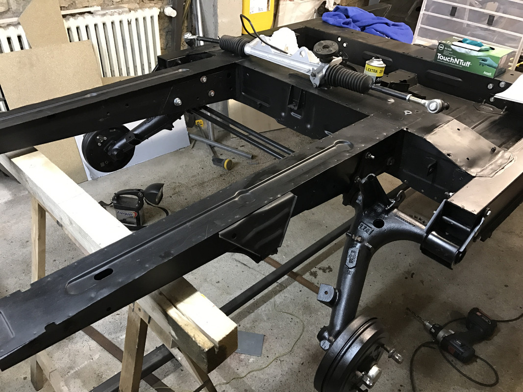 Restauration 4L (1064)