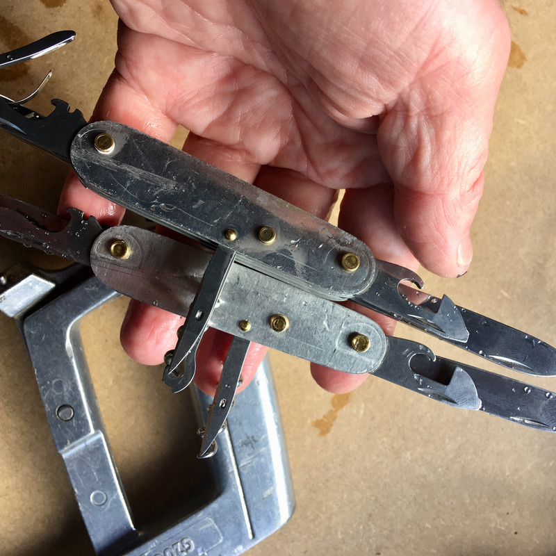 2FEEE6F4-A70F-4D60-B286-80A1D8B39BAB