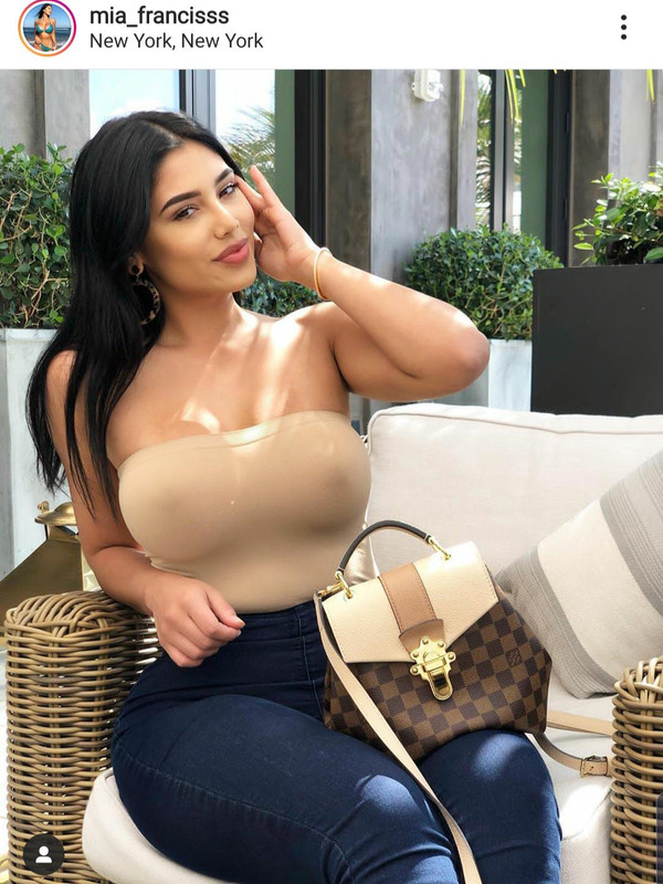 🅼🅾🅳🅴🅻  : Mia Francis / OnlyFans Pack Leaked Pics & Vids June 2026 Updated ✅