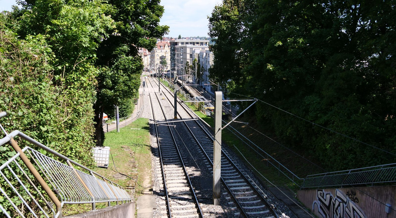 [Bild: 090825-125502-1b.jpg]