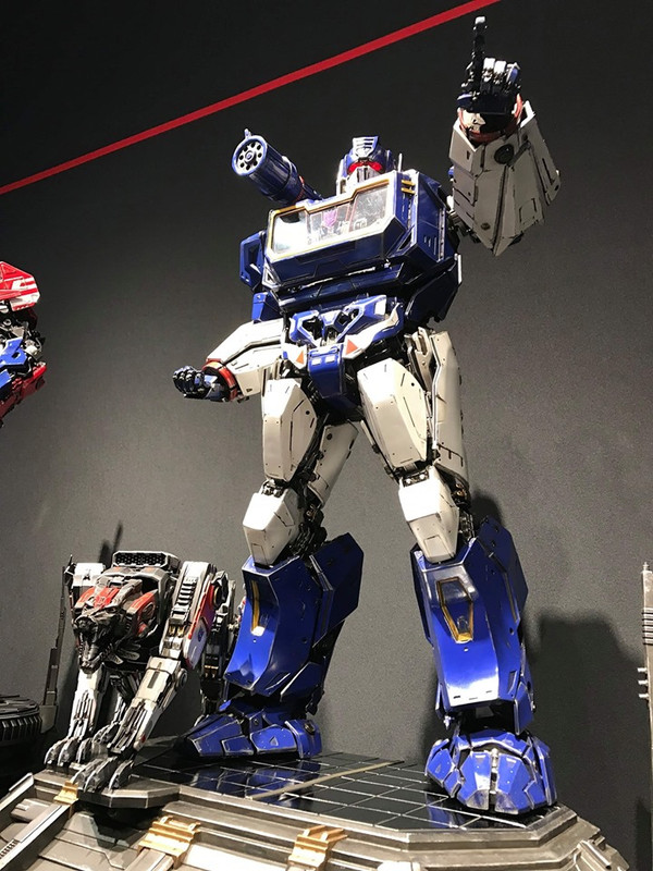 Prime-1-Studio-Bumblebee-Movie-Soundwave-04