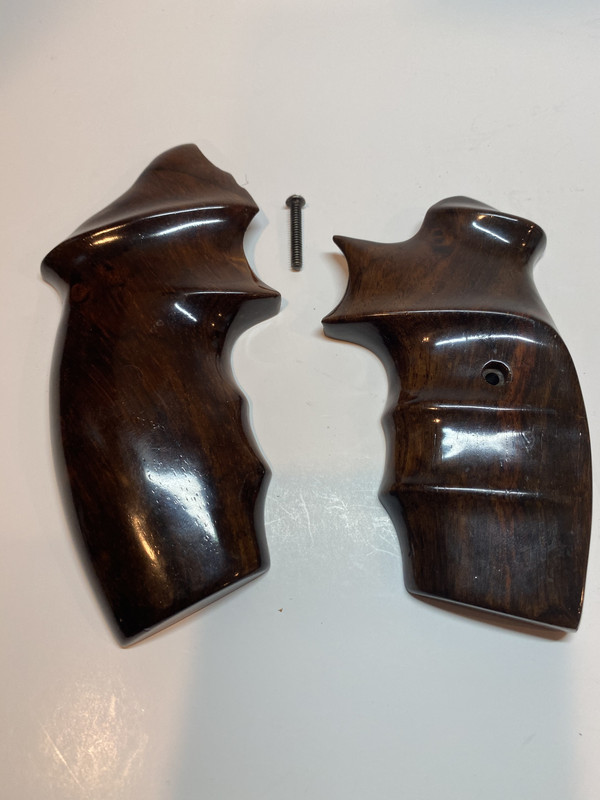 9428B1AA-29FB-46AA-B6AB-3B90536D53D7