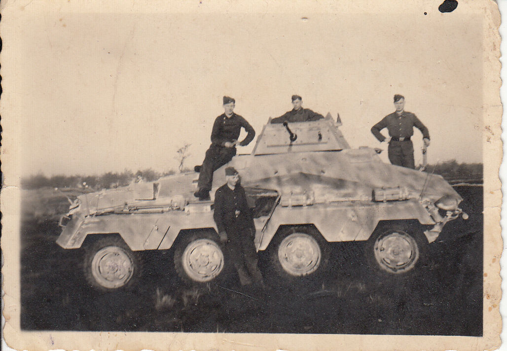 Orig. Foto Panzer-Spähwagen Sdkfz Achtrad mit Ta