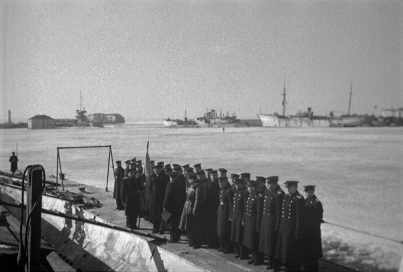 Л-3 вручение гвардейского знамени