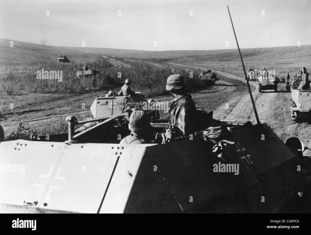 zweiter-weltkrieg-vormarsch-der-wehrmacht-zu-den-bergen-des-kaukasus-1942 (4)