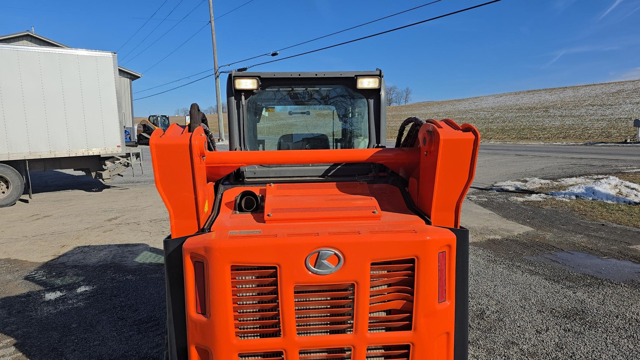 Vehicle thumbnail 33